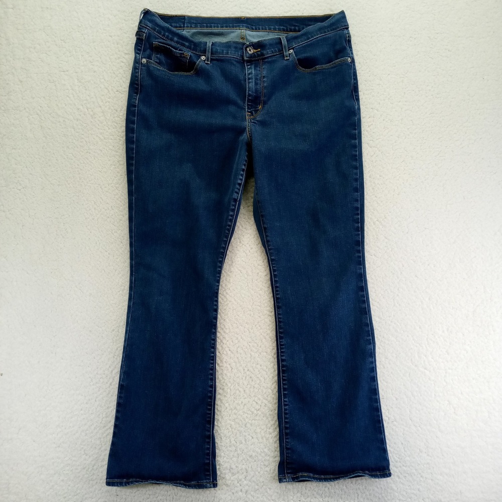 Levi's Women's 32x30 Bootcut Jeans Dark Wash Denim Stretch Mid Rise